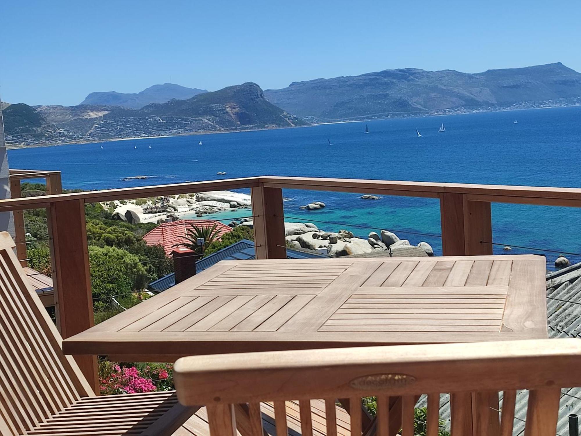 Penguins View Guesthouse Simon's Town Exterior photo